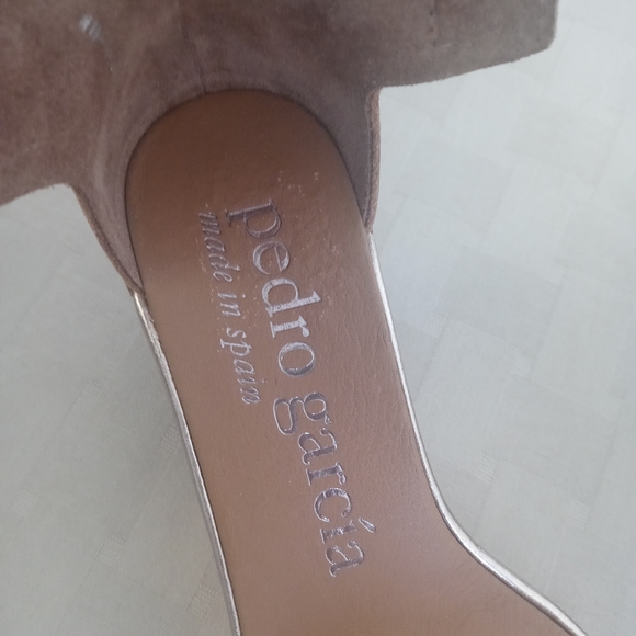 Pedro Garcia Fidelia Wedge Sandals in Hazelnut - Picture 10 of 16